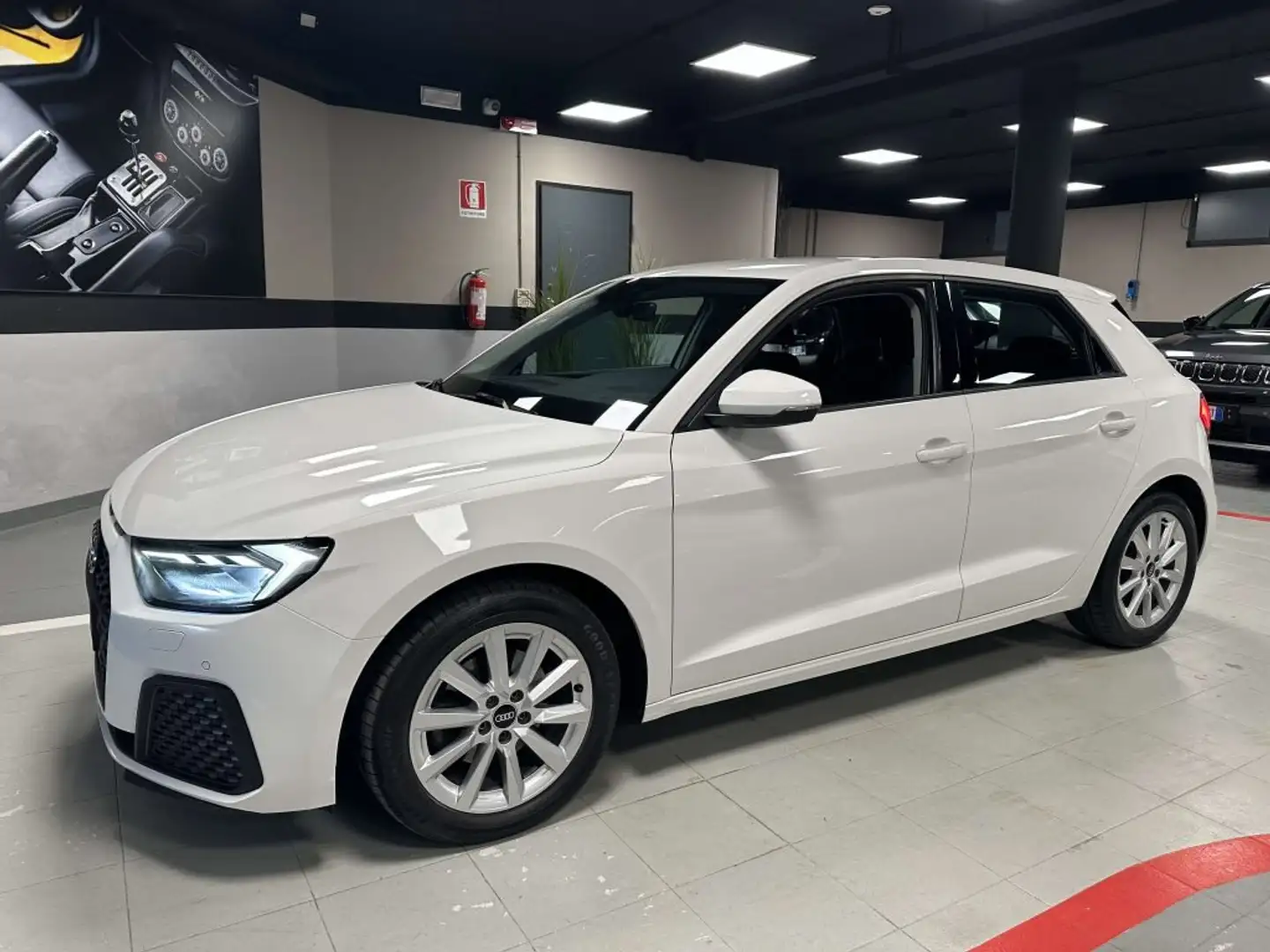 Audi A1 Sportback 30 1.0 tfsi 110cv Bianco - 1
