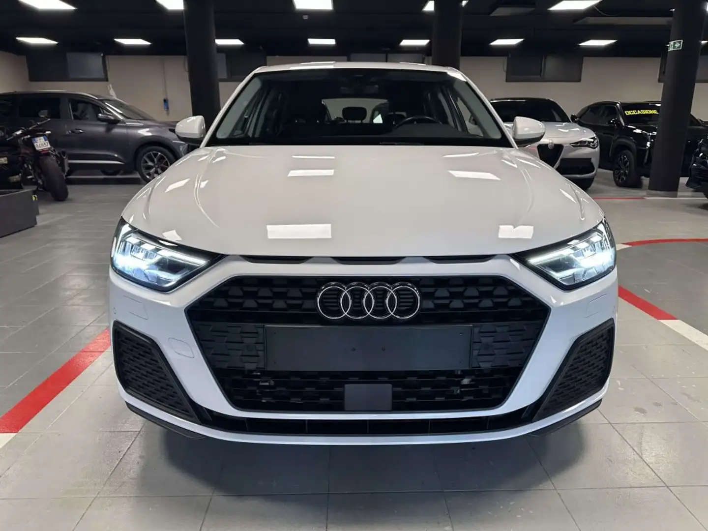 Audi A1 Sportback 30 1.0 tfsi 110cv Bianco - 2