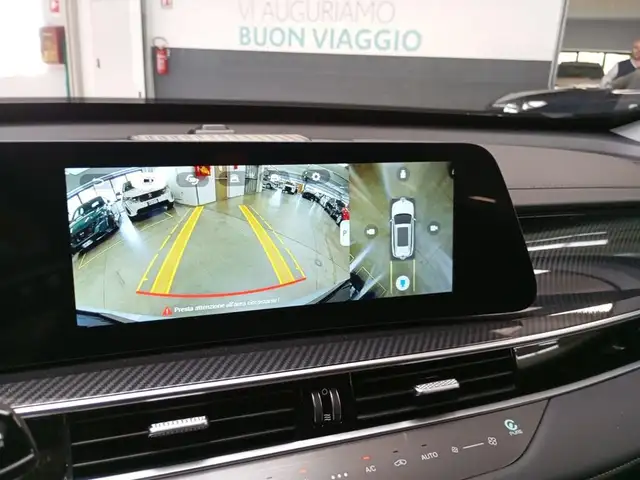 DR Automobiles DR6 view 19