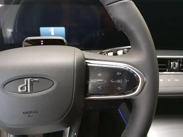 DR Automobiles DR6 view 16