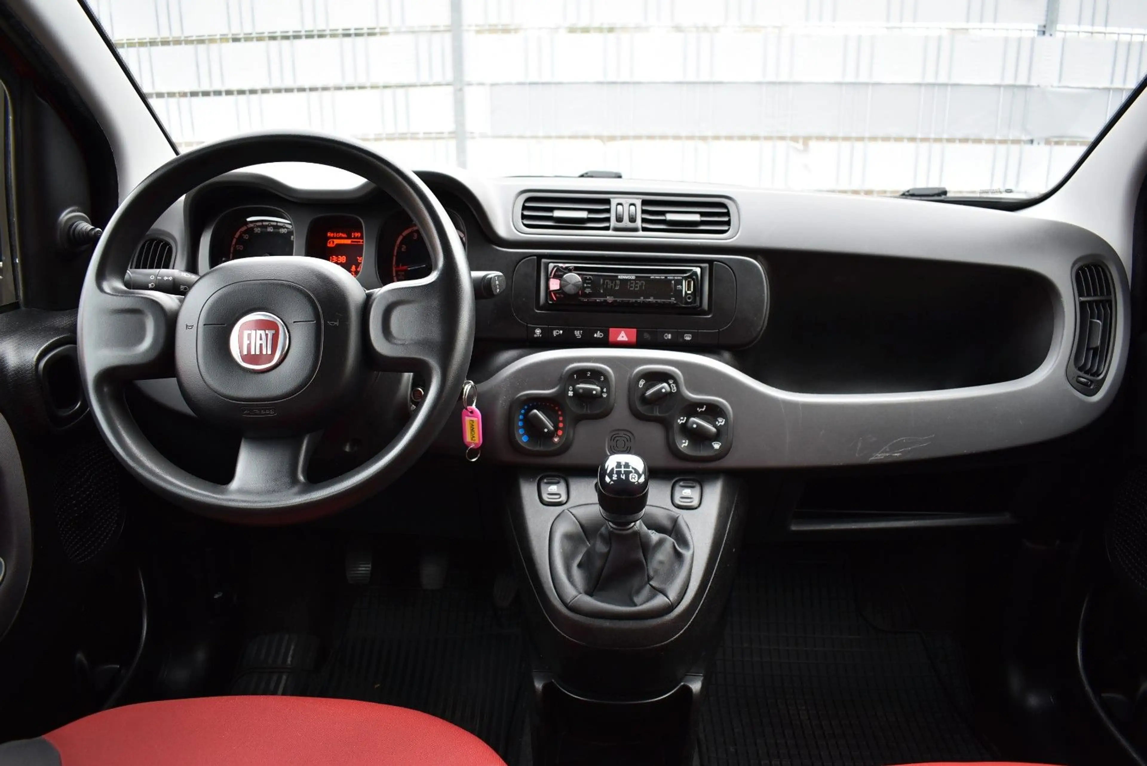 Fiat Panda Pop — photo 8
