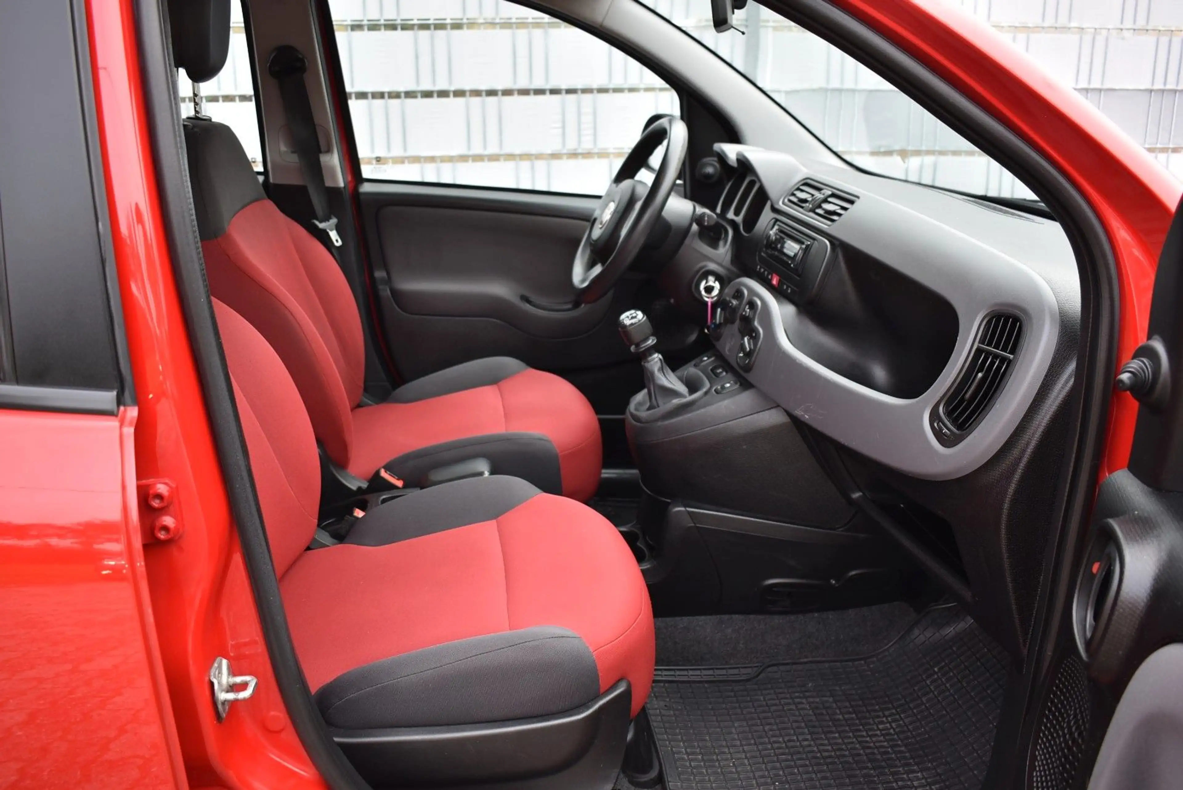 Fiat Panda Pop — photo 12