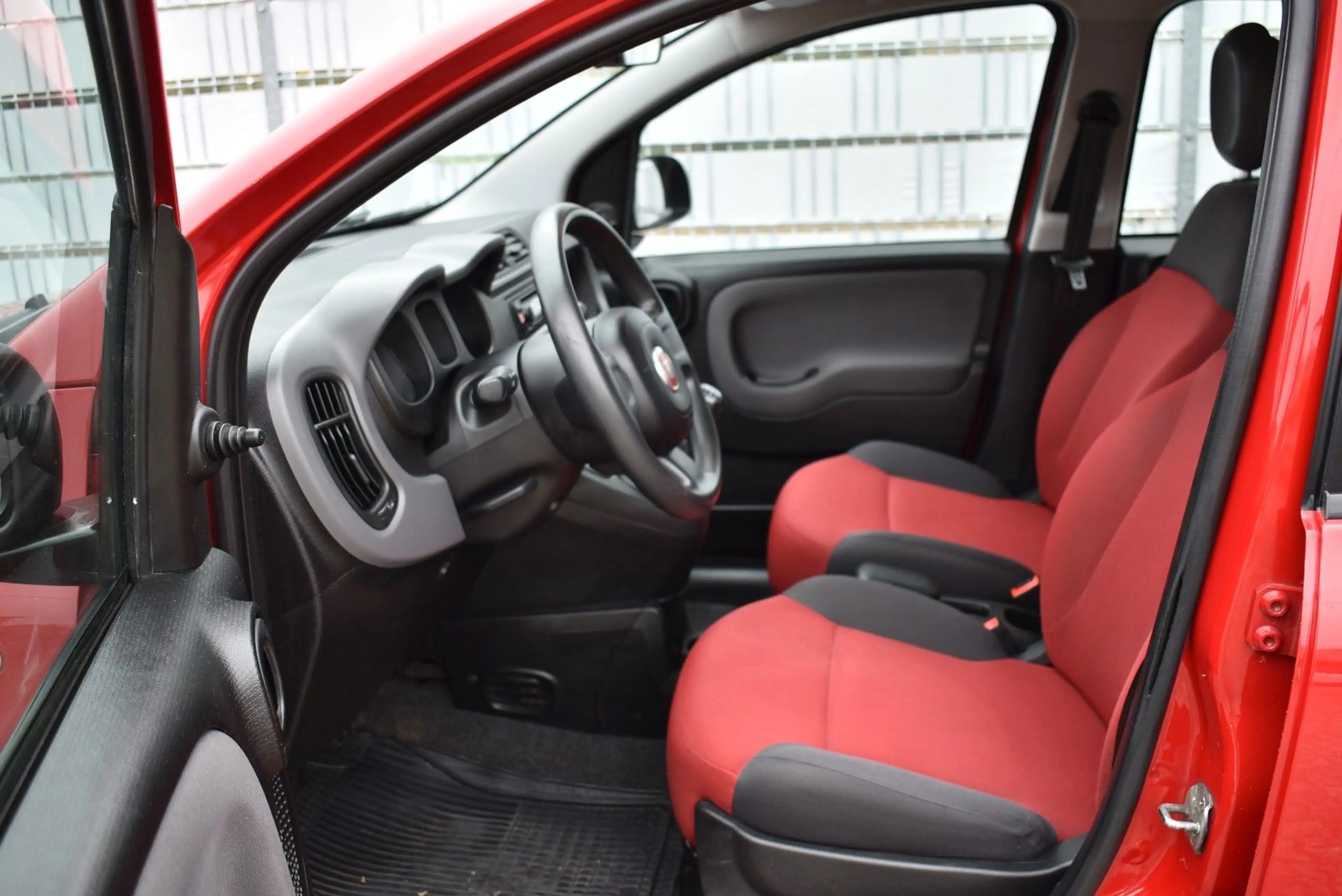Fiat Panda Pop — photo 11