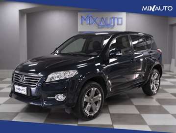 2.2 Crossover D-4D Exclusive 150CV Auto