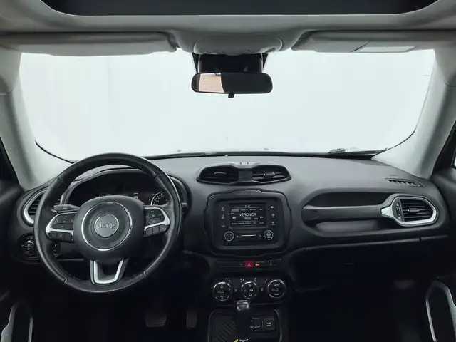 Jeep Renegade view 14