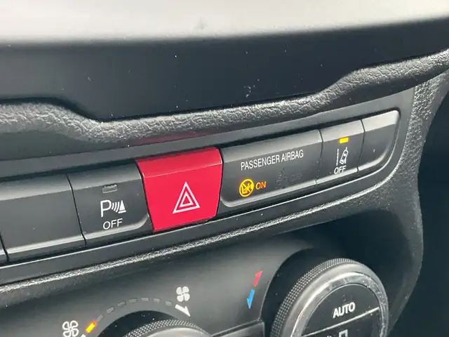 Jeep Renegade view 26