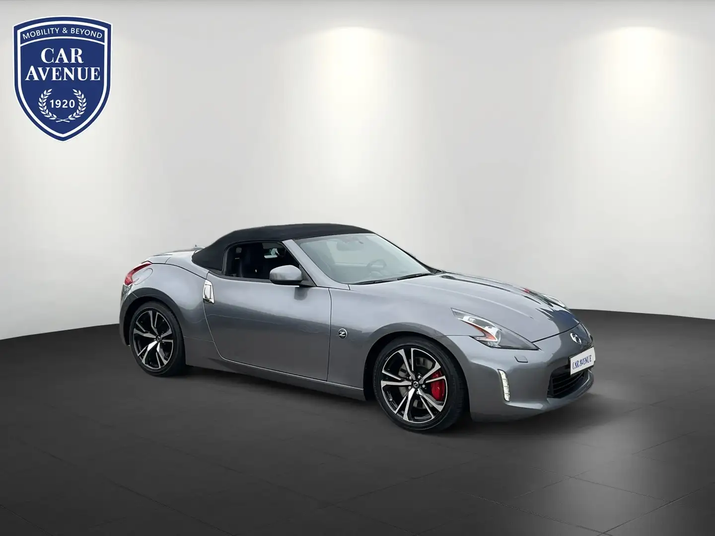 Nissan 370Z Roadster Pack Grau - 2