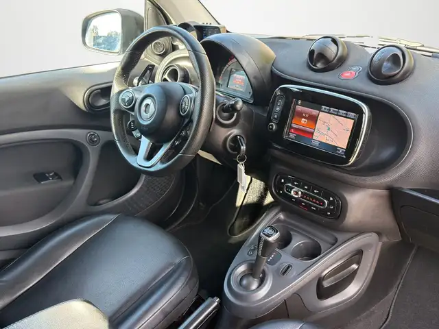 Smart Fortwo view 11