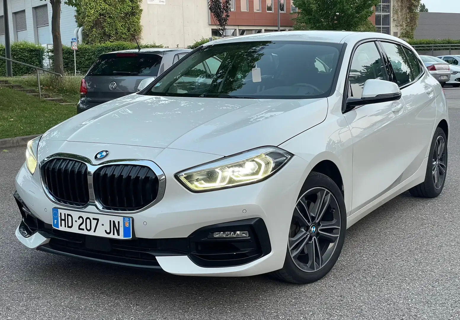 BMW 118 118i 140 ch DKG7 Business Design - 1