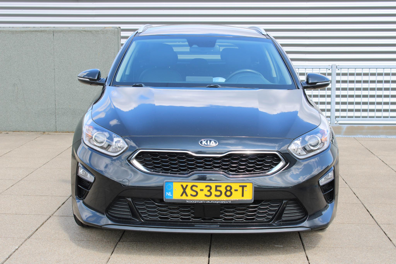 Kia Ceed SW / cee'd SW Sportswagon 1.0 T-GDi DynamicPlusLine — photo 3