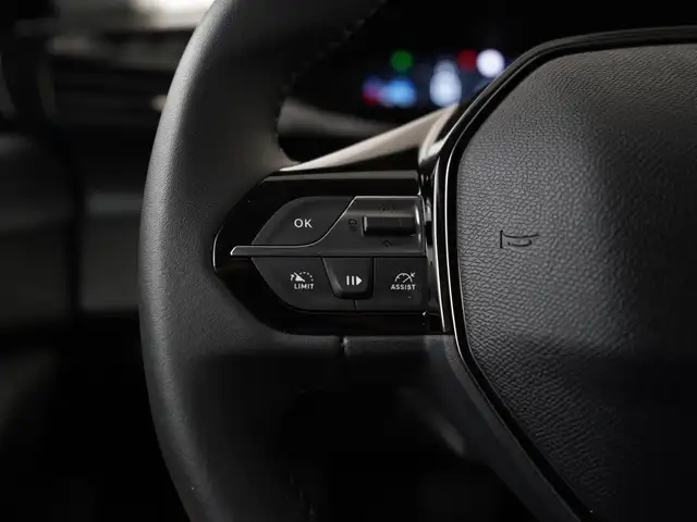 Peugeot 408 view 7