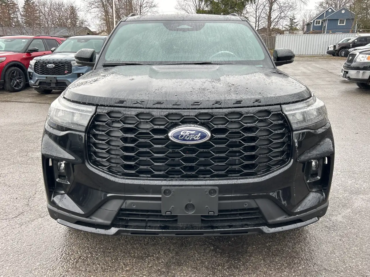 Ford Explorer снимка Ford Explorer