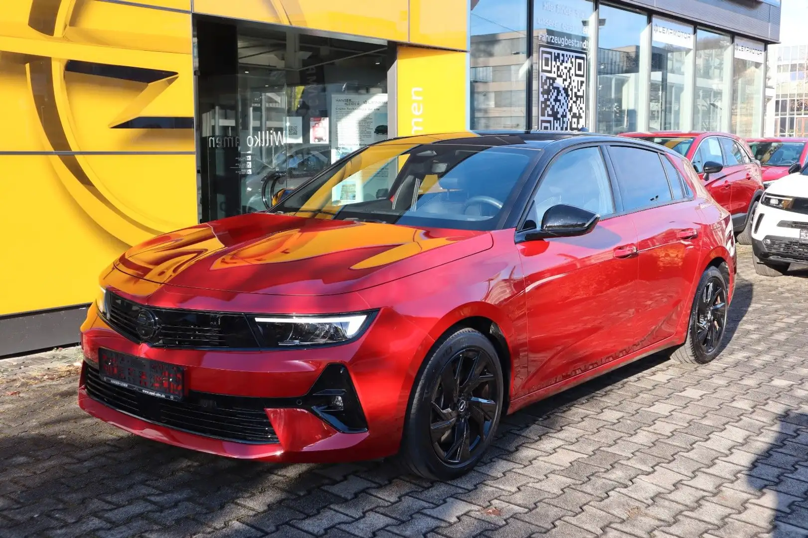Opel Astra L 5-trg. 1.6T PHEV AT8 GS Line 7.4OBC Navi Rot - 2