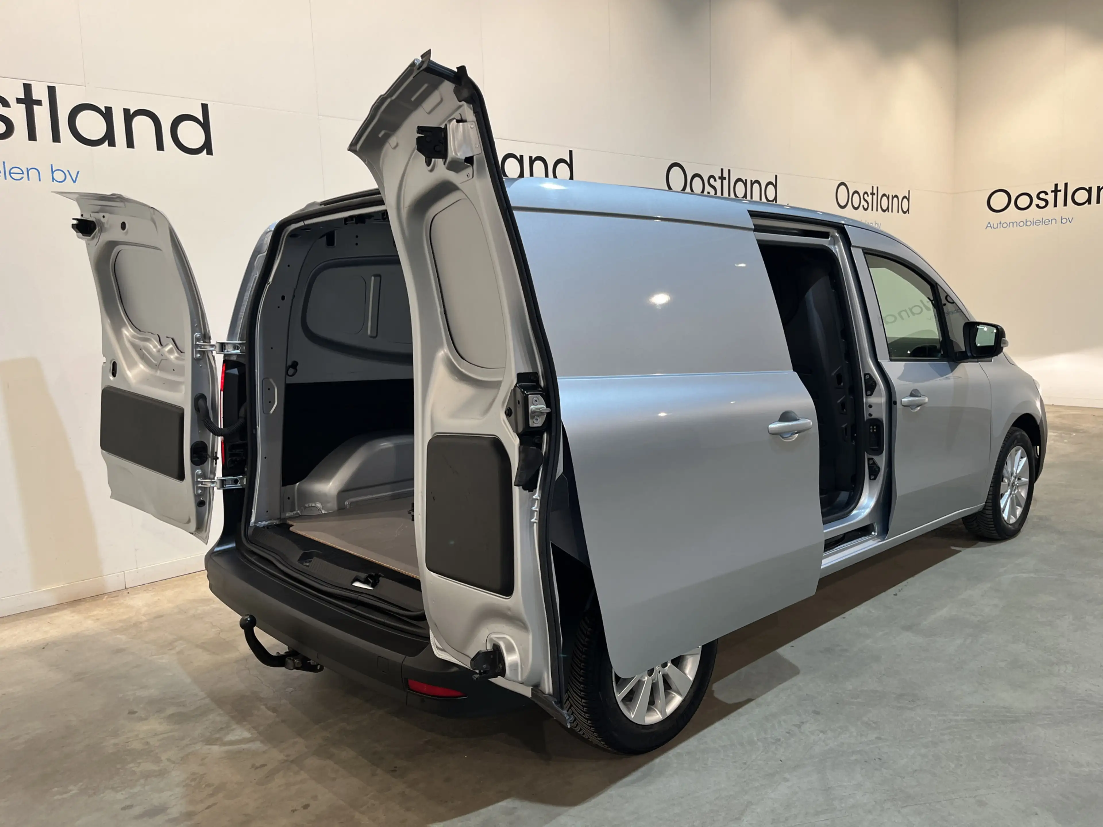 Mercedes-Benz Citan 113 L2 Pro Automaat Benzine / Euro 6 / Airco / Car — photo 2