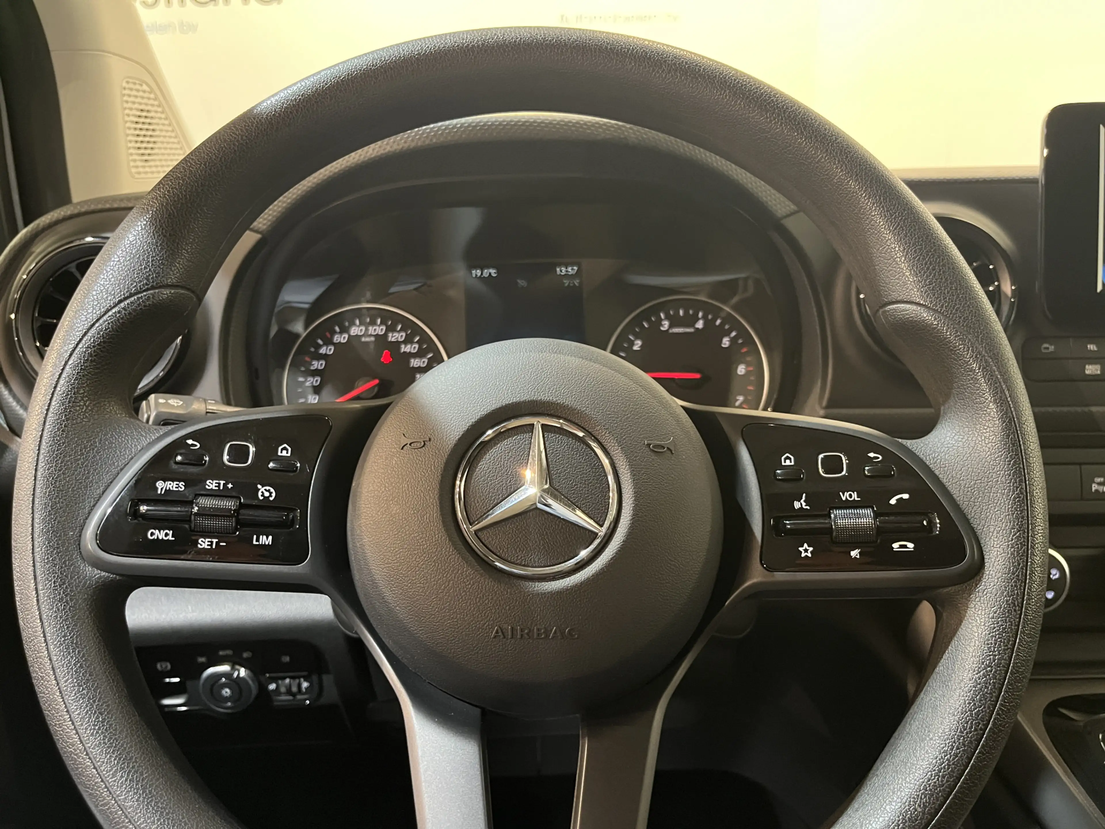Mercedes-Benz Citan 113 L2 Pro Automaat Benzine / Euro 6 / Airco / Car — photo 11