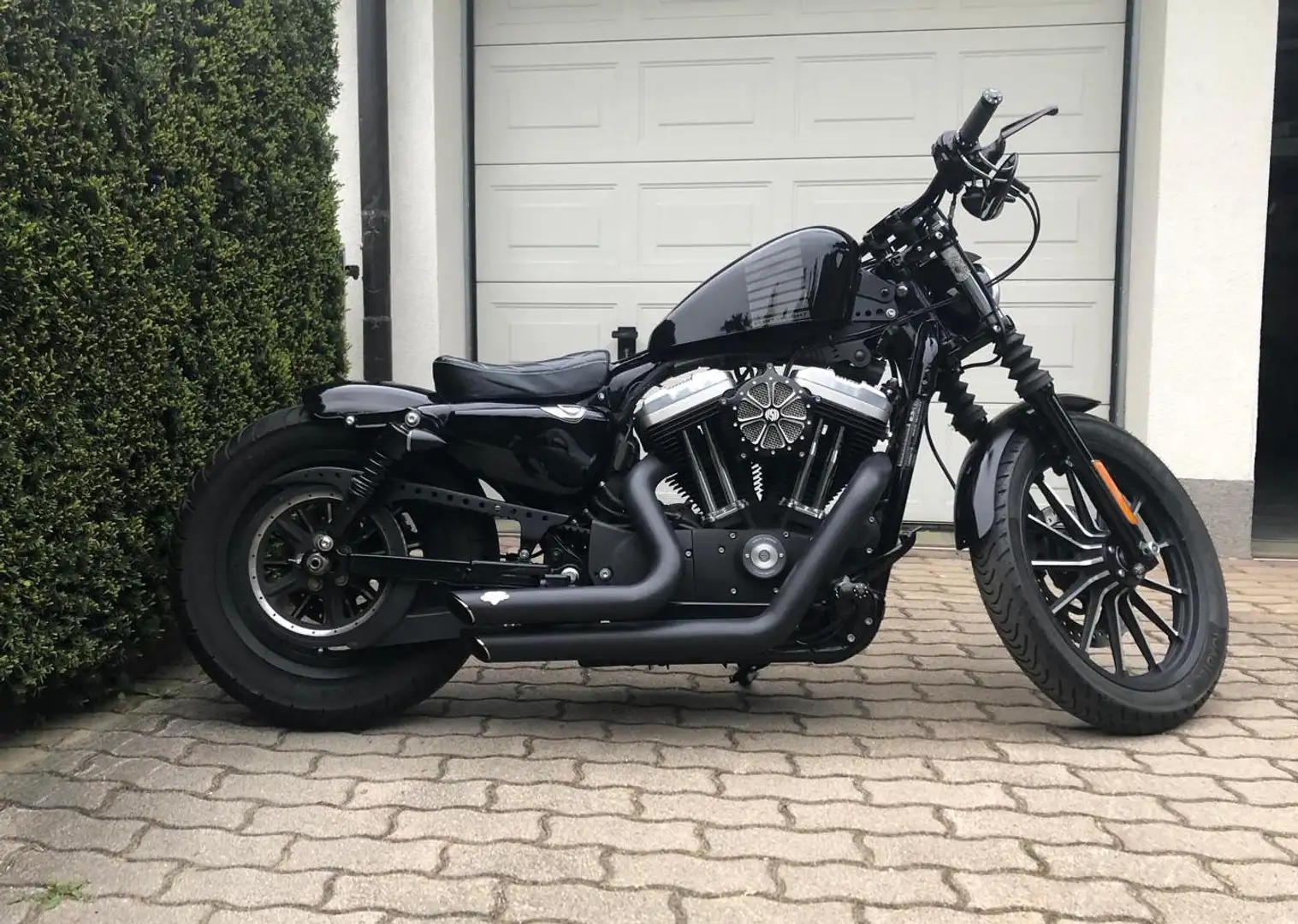 Harley-Davidson Iron 883 sportster 48 Negru - 1