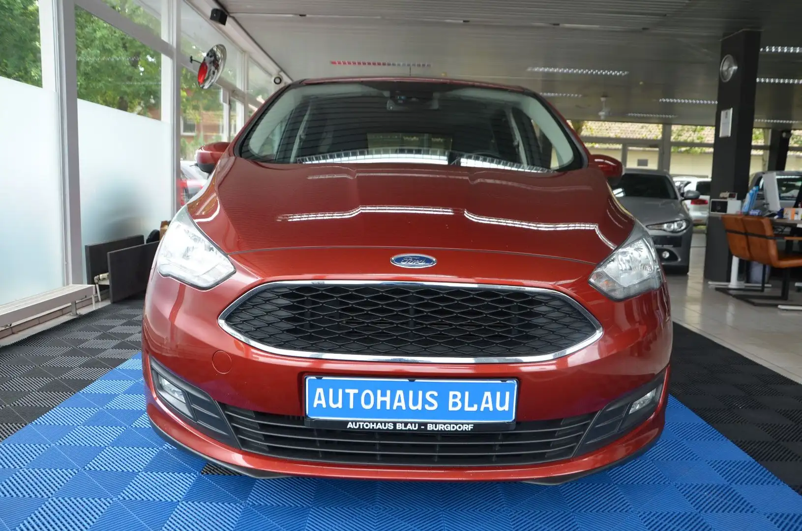 Ford C-Max 1.5 TDCi Business Edition *NAVI*AHK*SITZHZ Червоний - 2