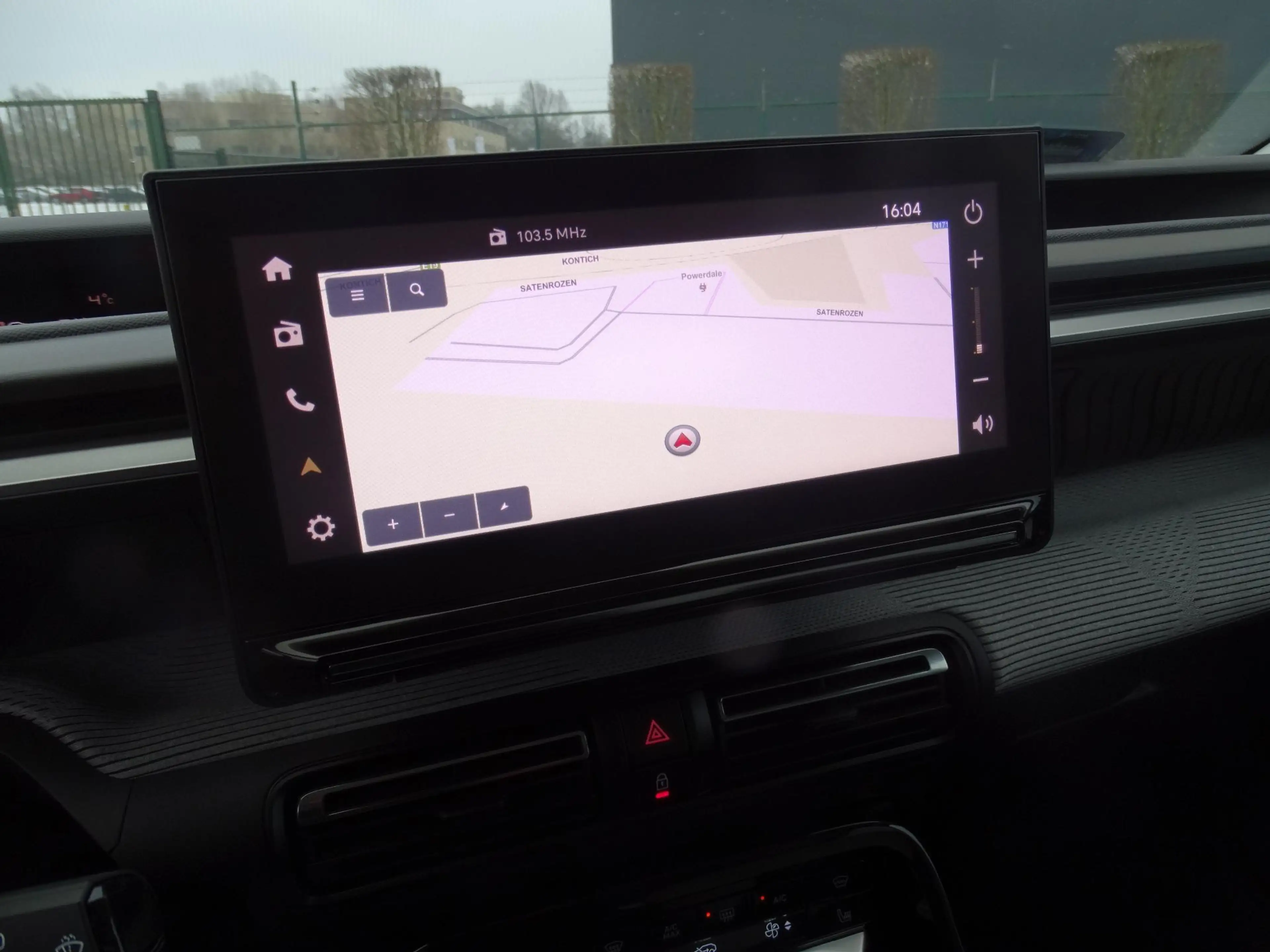 Citroen C3 Aircross Hybrid 145 ch Automatic MAX — photo 15