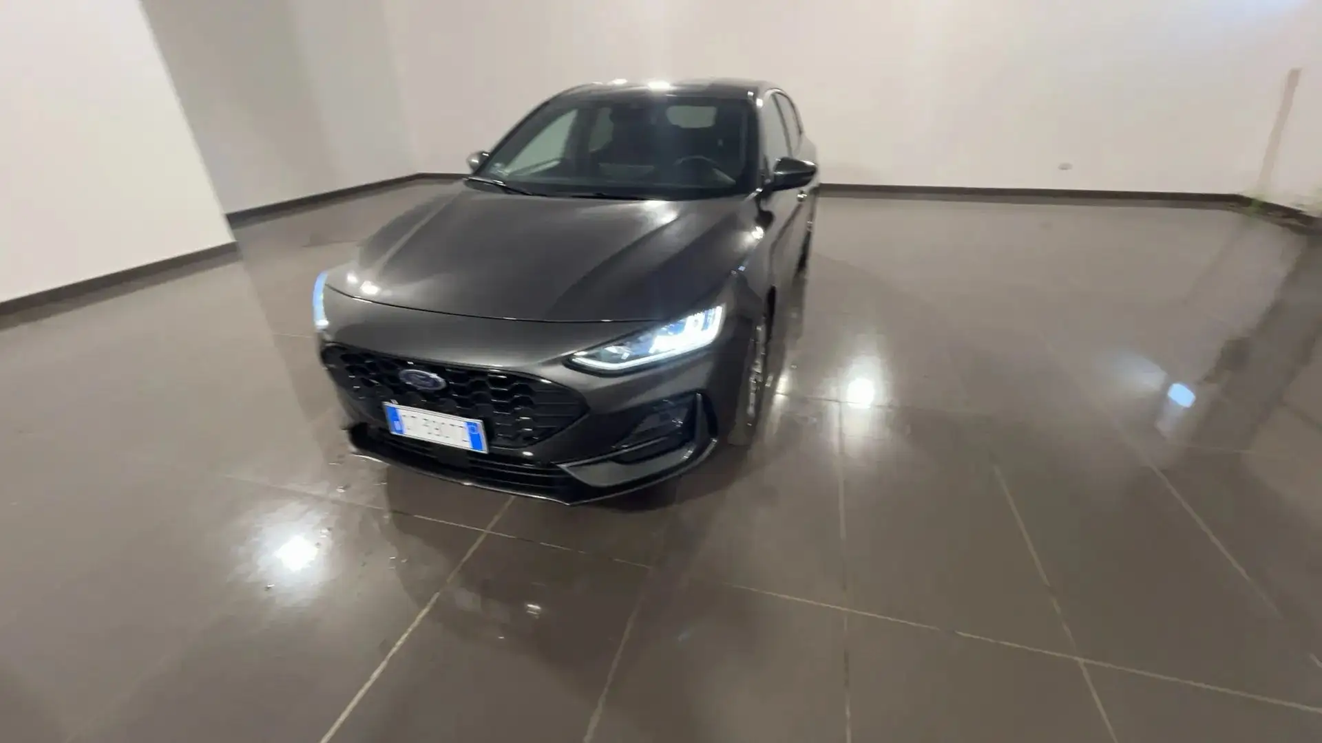 Ford Focus Focus 1.0t ecoboost h ST-Line 125cv Grigio - 1