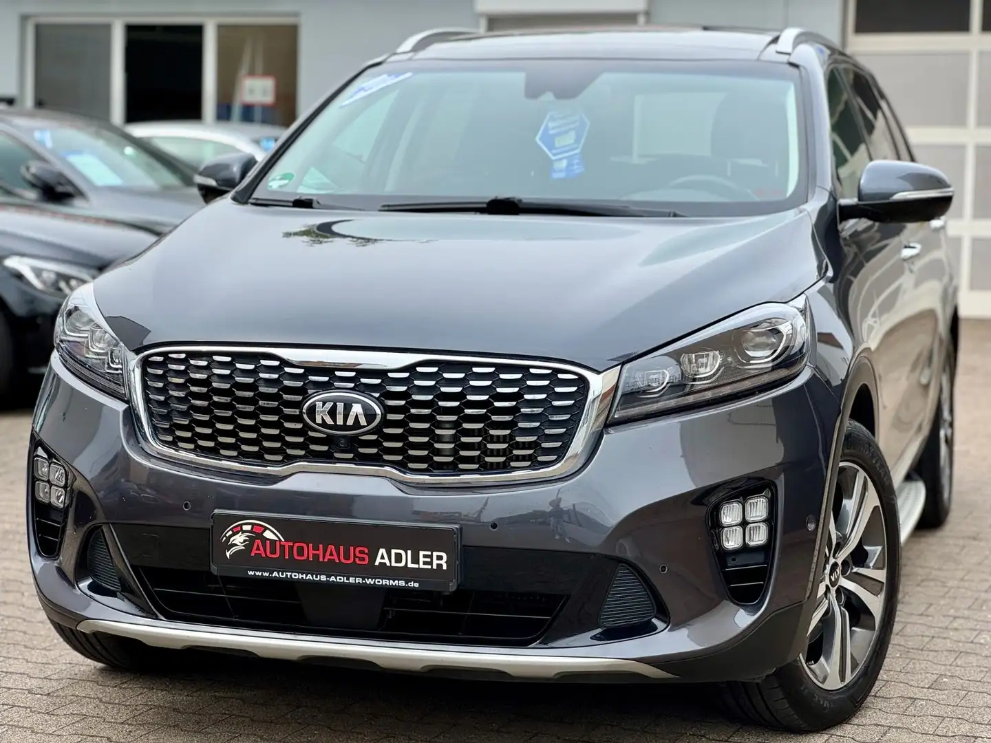Kia Sorento GT-Line 4WD*1HD*AUTO*HUD*PANO*SITZK*360° Grau - 2