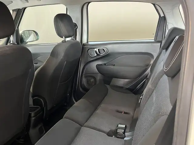Fiat 500l view 22