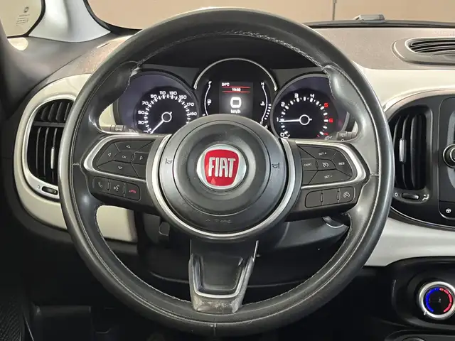 Fiat 500l view 12