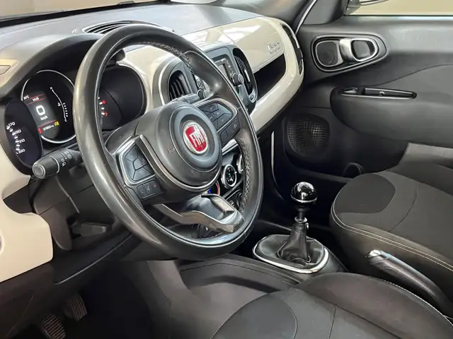 Fiat 500l view 9