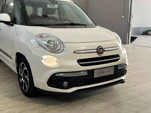 Fiat 500l view 29