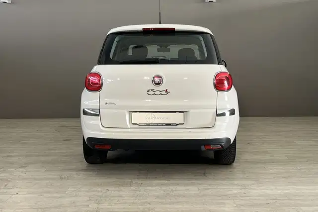 Fiat 500l view 6