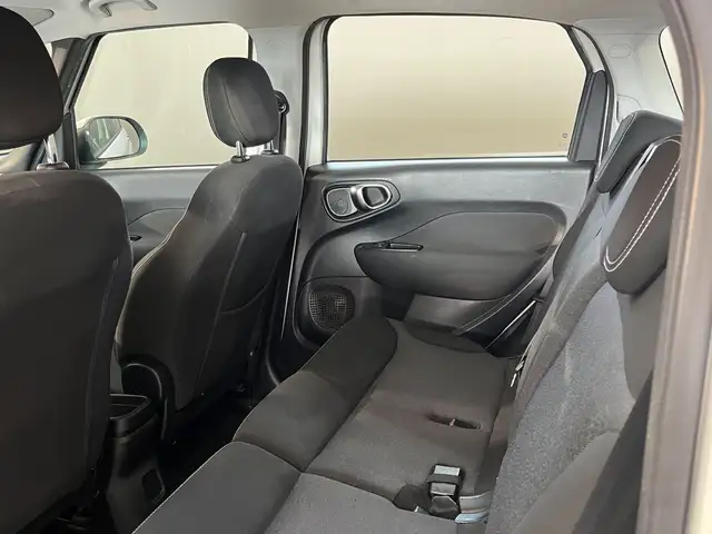 Fiat 500l view 23