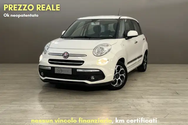 2017 Fiat 500l in White for sale