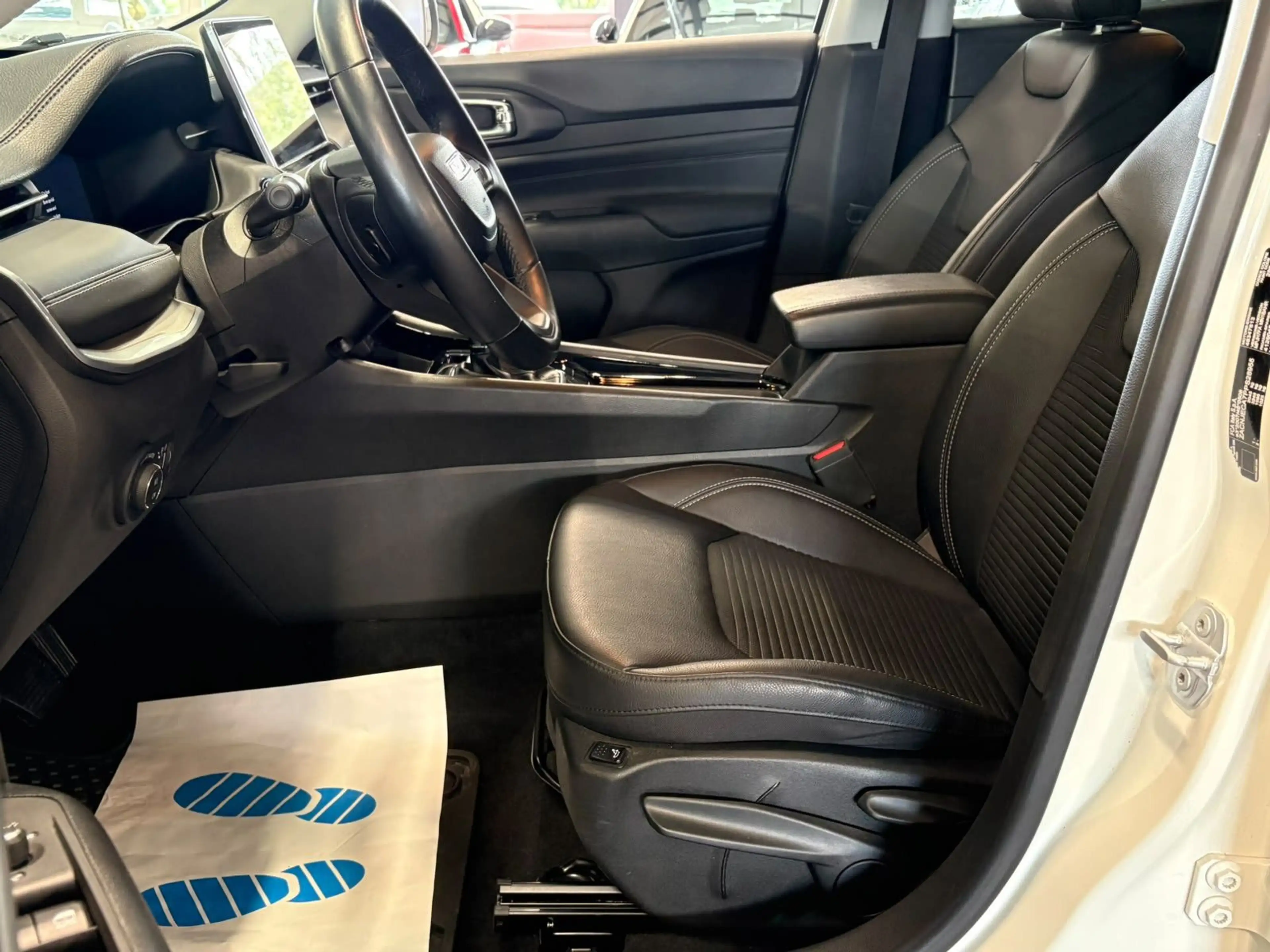 Jeep Compass Limited Mild-Hybrid LED+ACC+KAM+SHZ/LHZ+ — photo 7