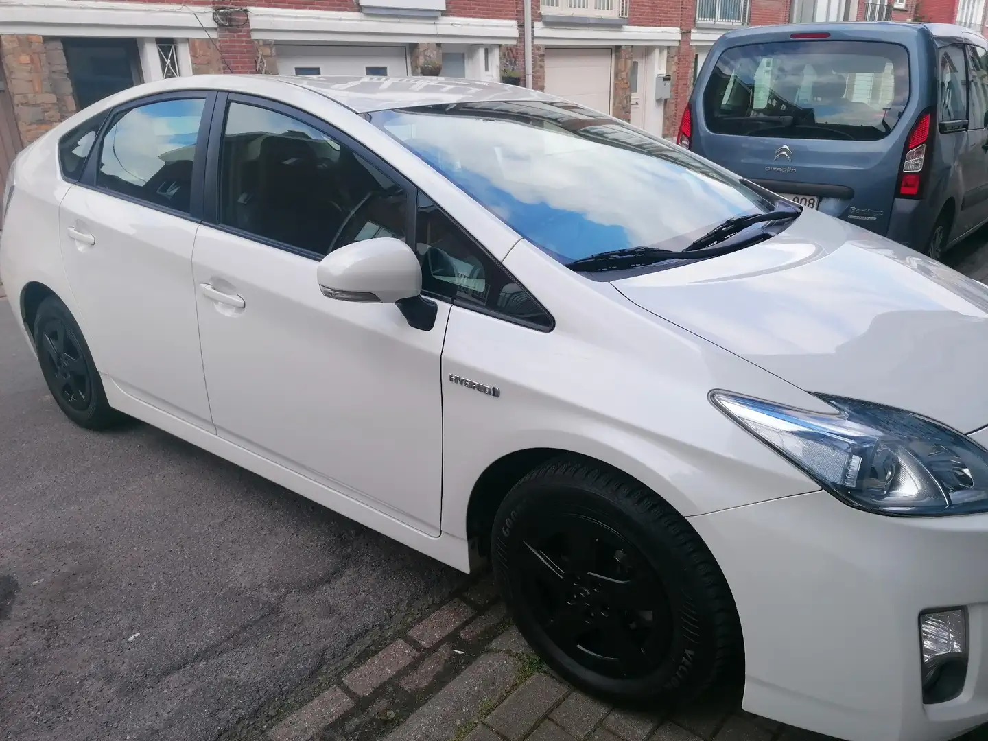 Toyota Prius Hybrid 1.8i VVT-i Luna - 1