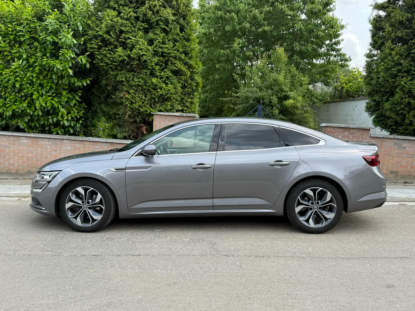 Renault Talisman Limited 1.6 dCi 160cv Boite auto 4controle Gris - 2