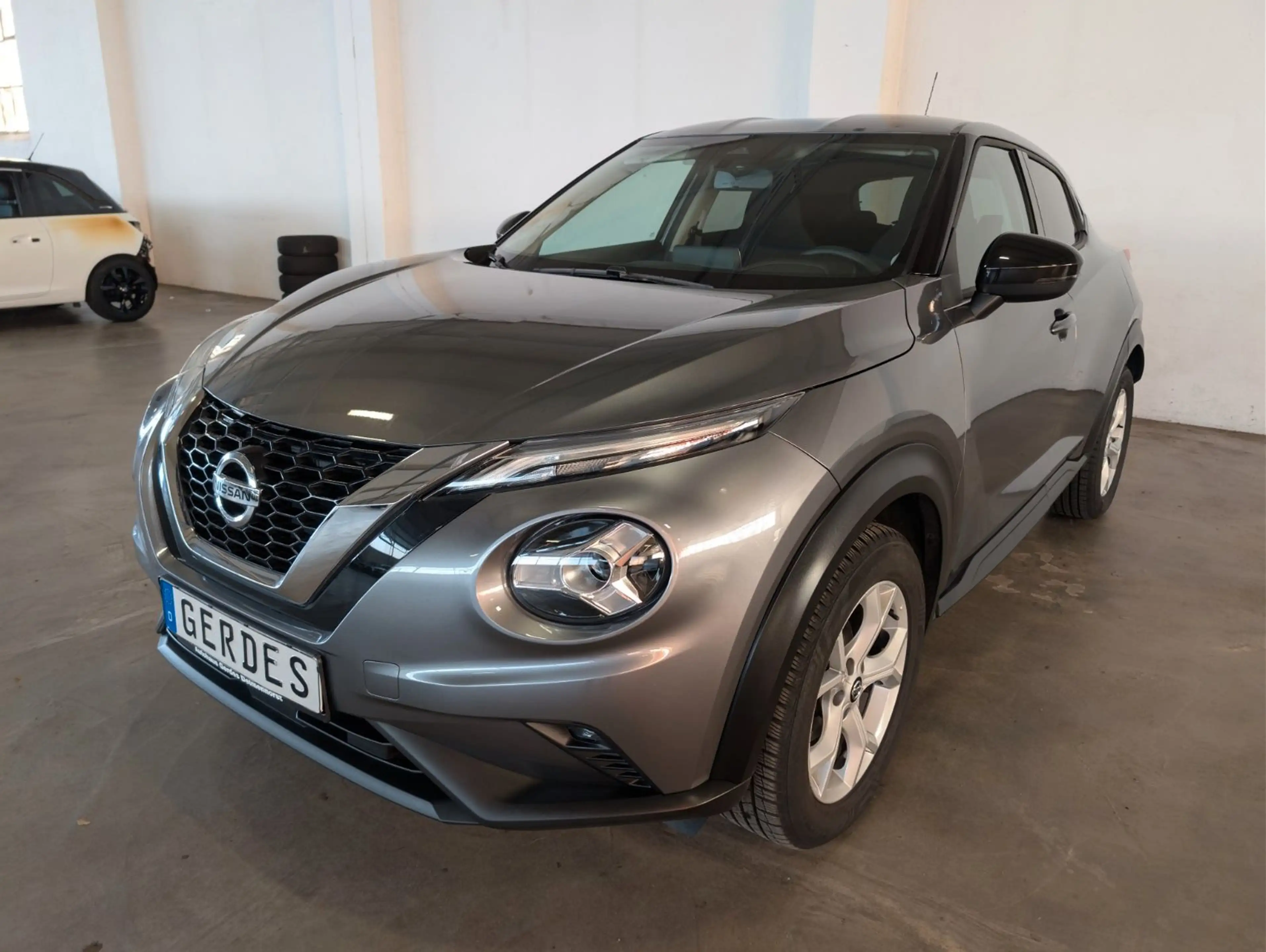 Nissan Juke 1.0 DIG-T DTC — photo 8