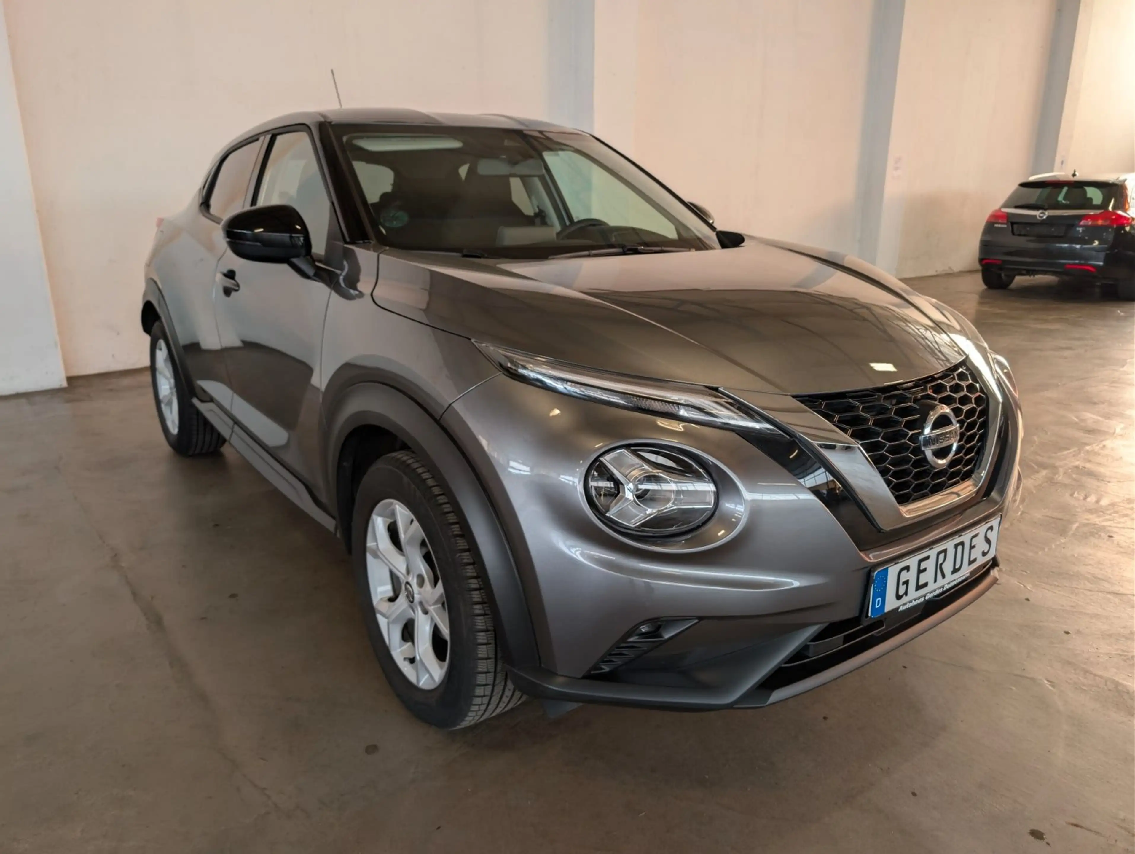 Nissan Juke 1.0 DIG-T DTC — photo 6