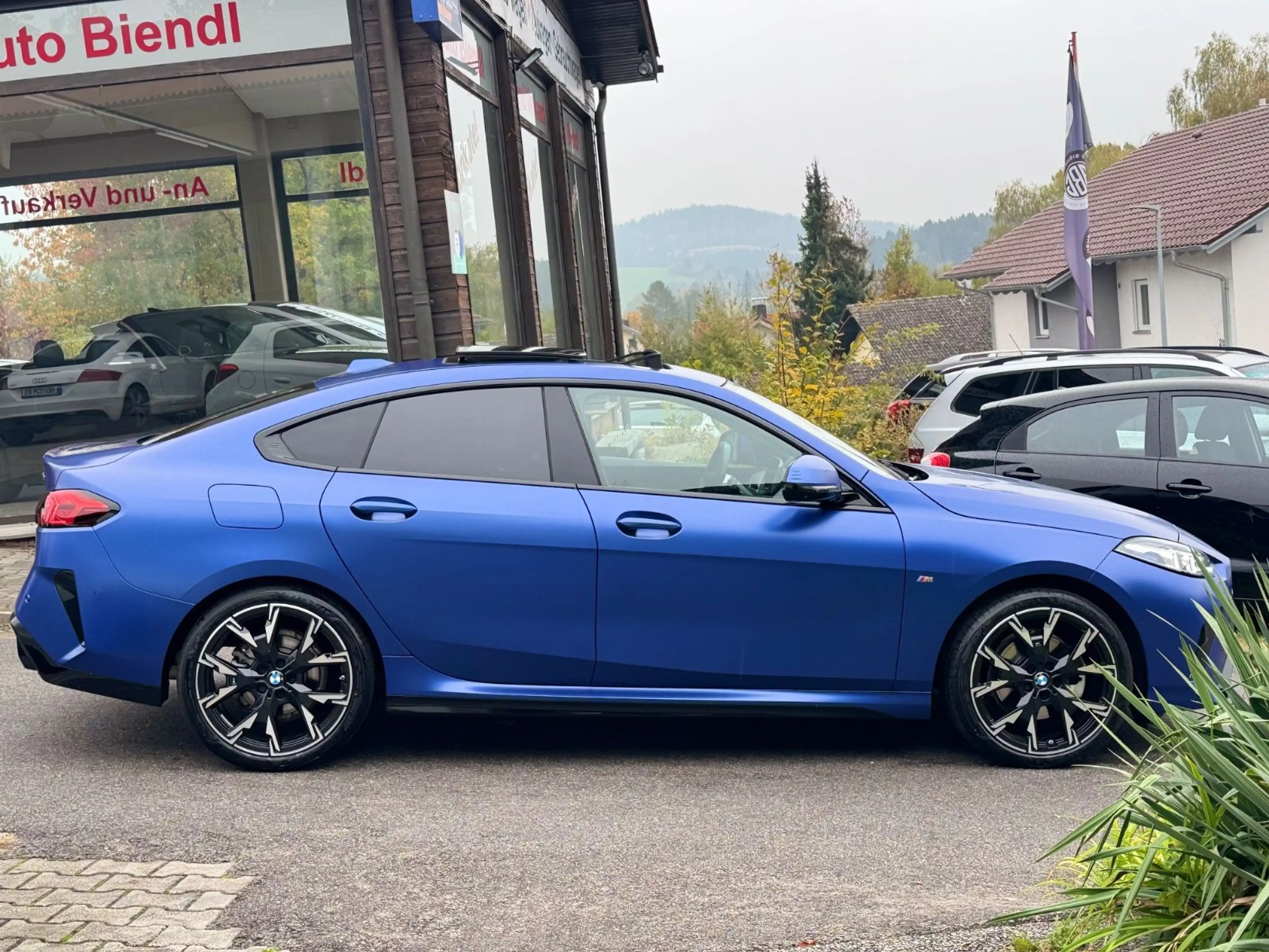 BMW 220 220 2 Gran Coupe 220 M Sport Paket Frozen Blau — photo 8