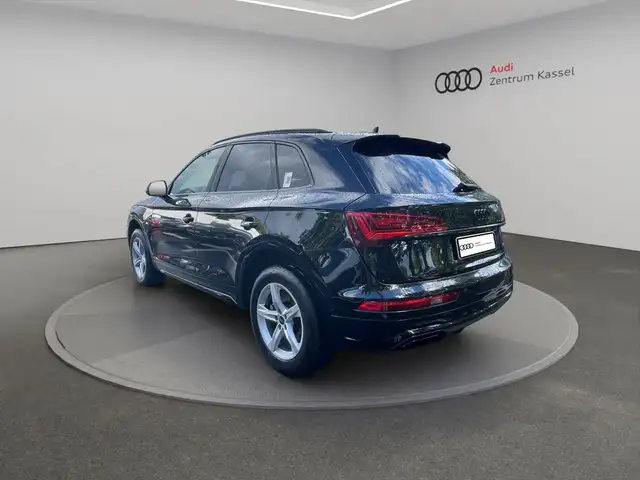 Audi Q5 view 5