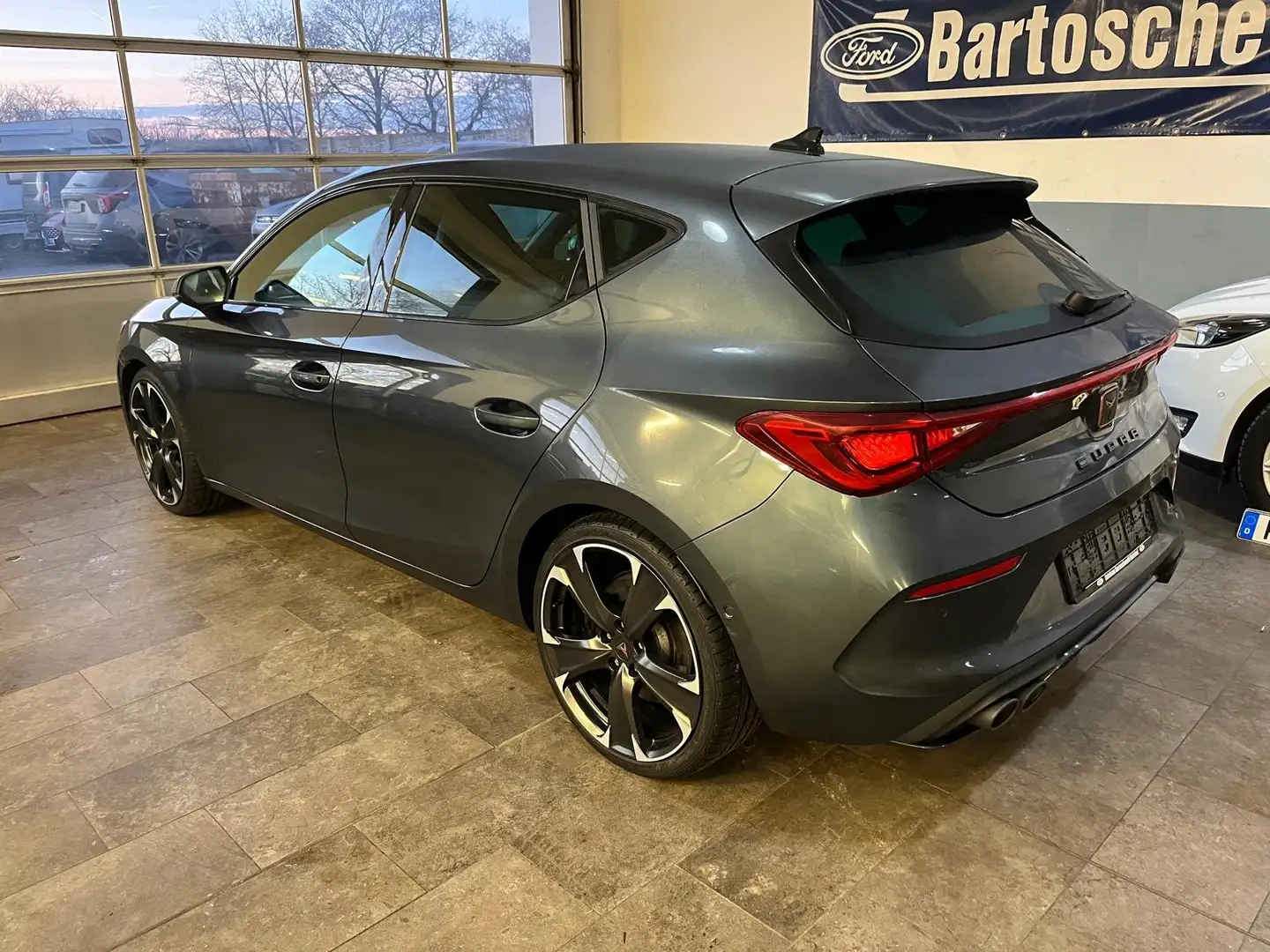 CUPRA Leon VZ Grau - 2