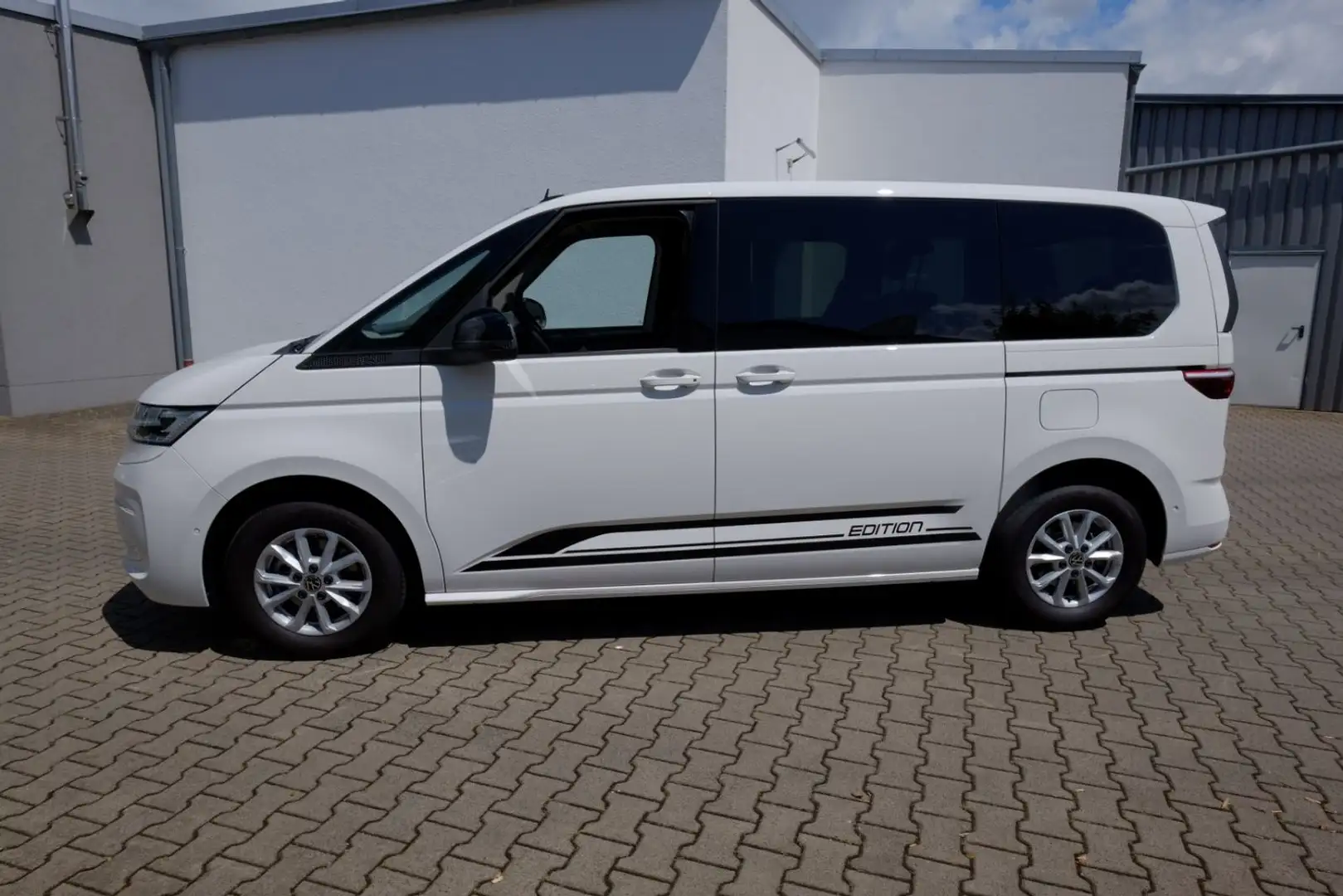 Volkswagen T7 Multivan Multivan T7 2.0TDI Life DSG Nav/Pano/elek.Heckk Wit - 1