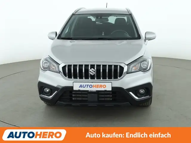 Suzuki SX4 view 9