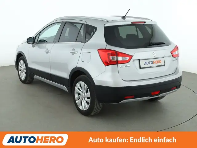 Suzuki SX4 view 4