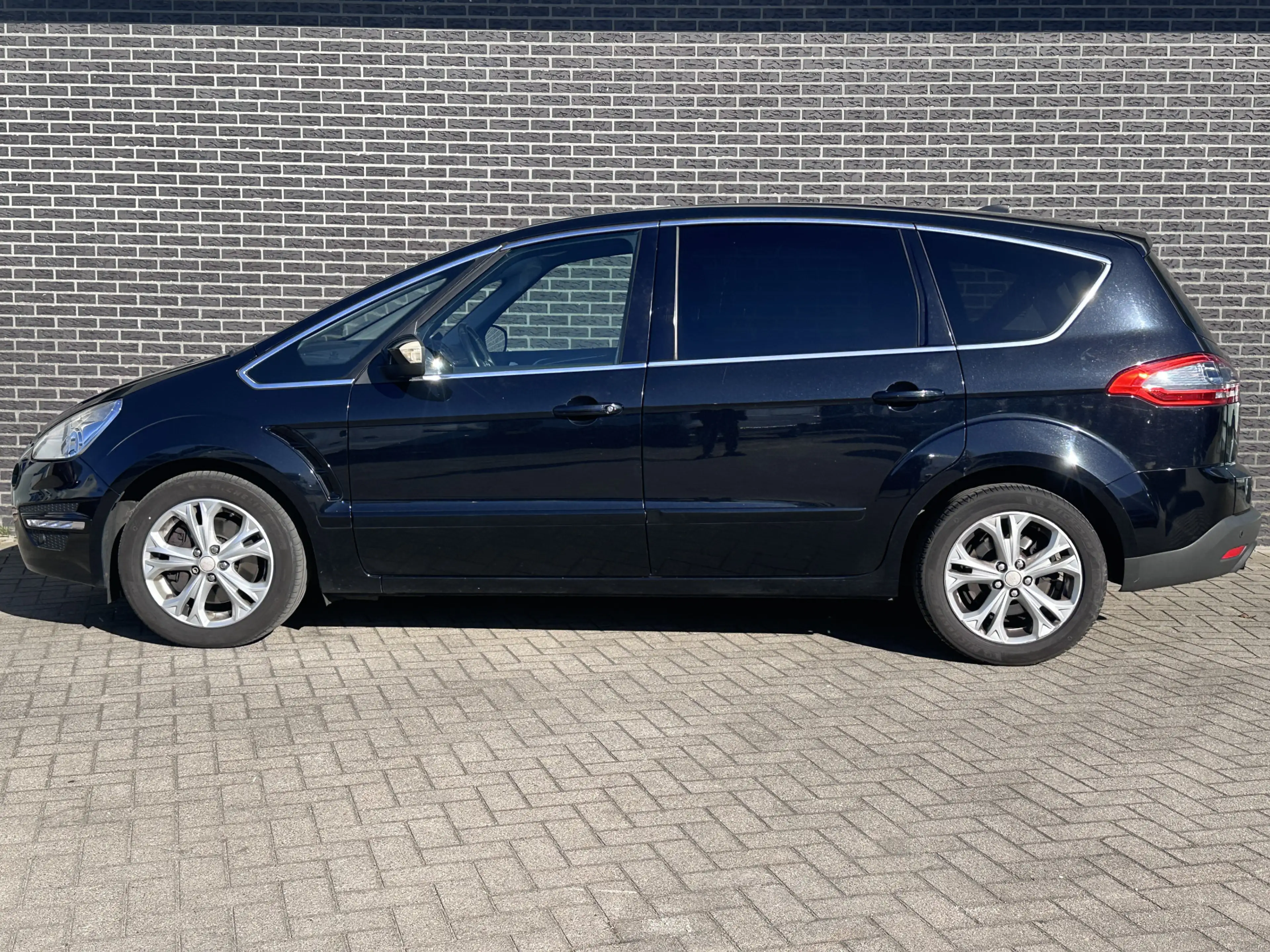Ford S-Max 2.0 EcoBoost Titanium 7p. — photo 7