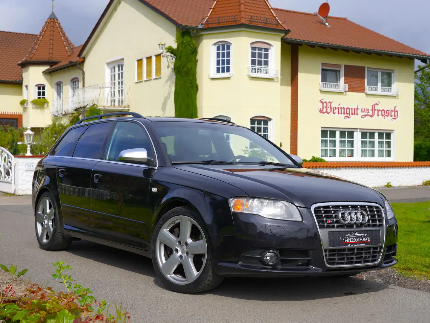 Audi S4 4.2 V8 quattro Avant Auto.*Carbon~Recaro~Navi* Negro - 1