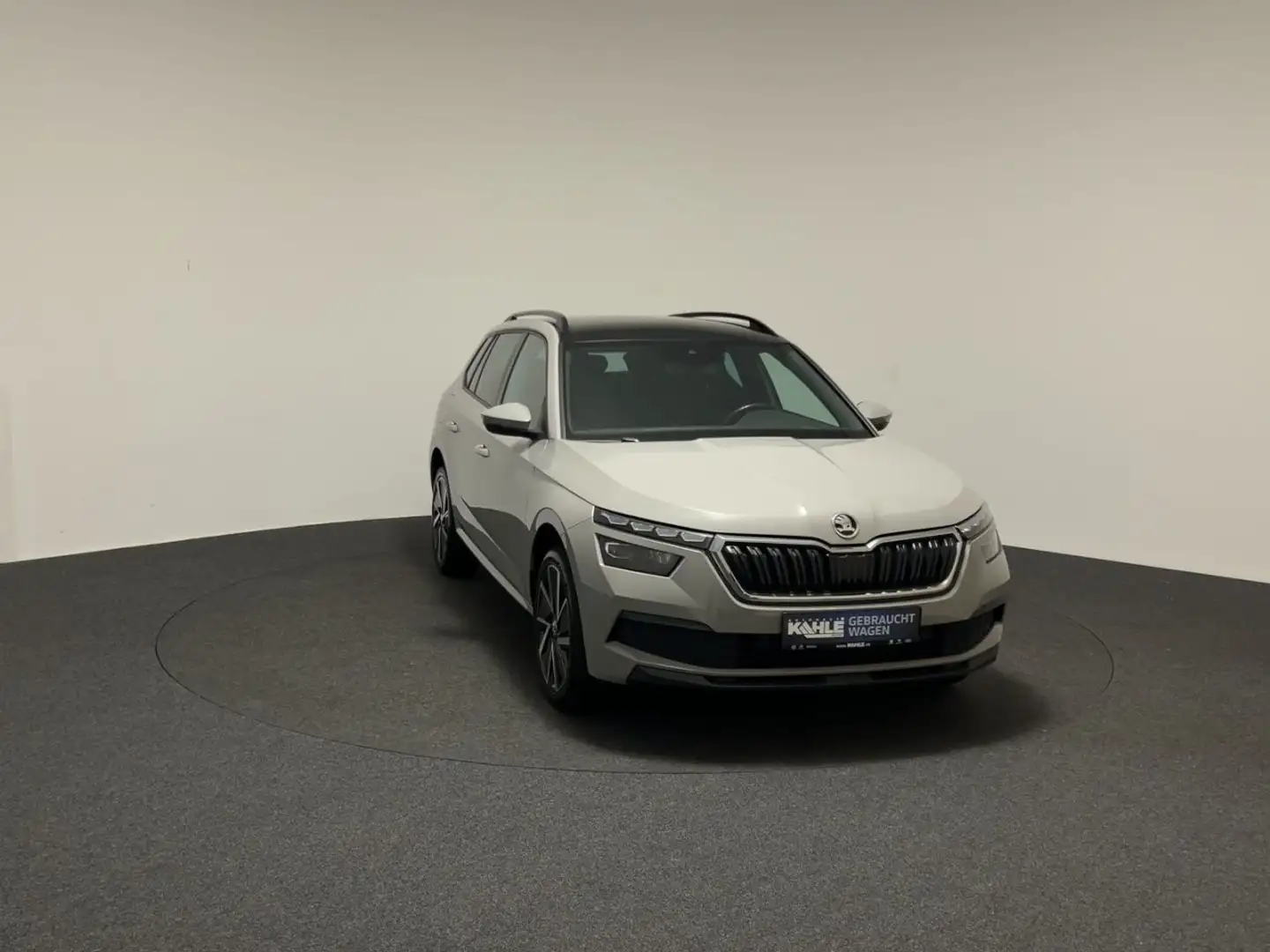 Skoda Kamiq 1.0 TSI Style Klima Rückfahrkamera Panoramadach Сірий - 2