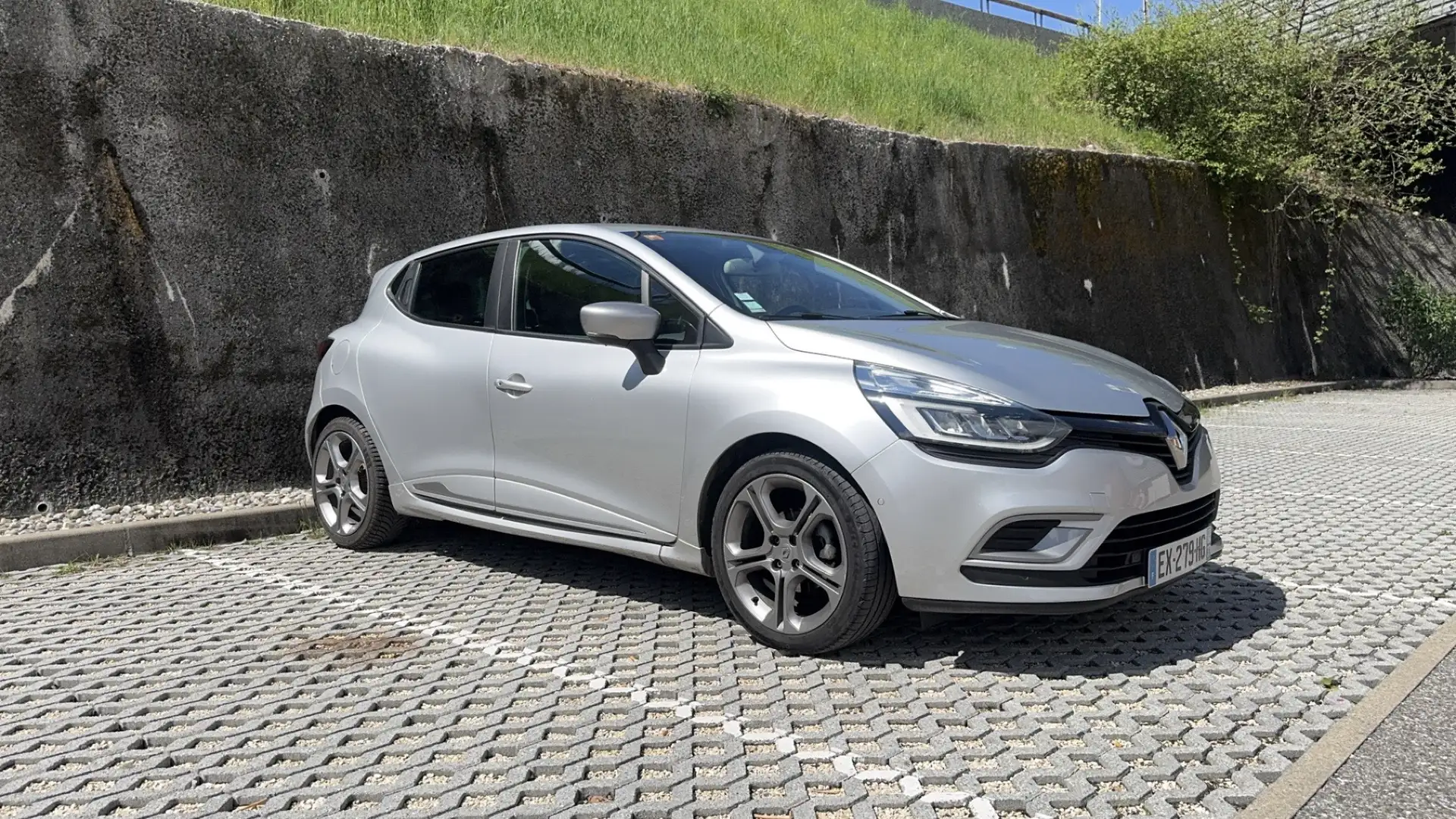 Renault Clio dCi 90 Energy Intens - 2