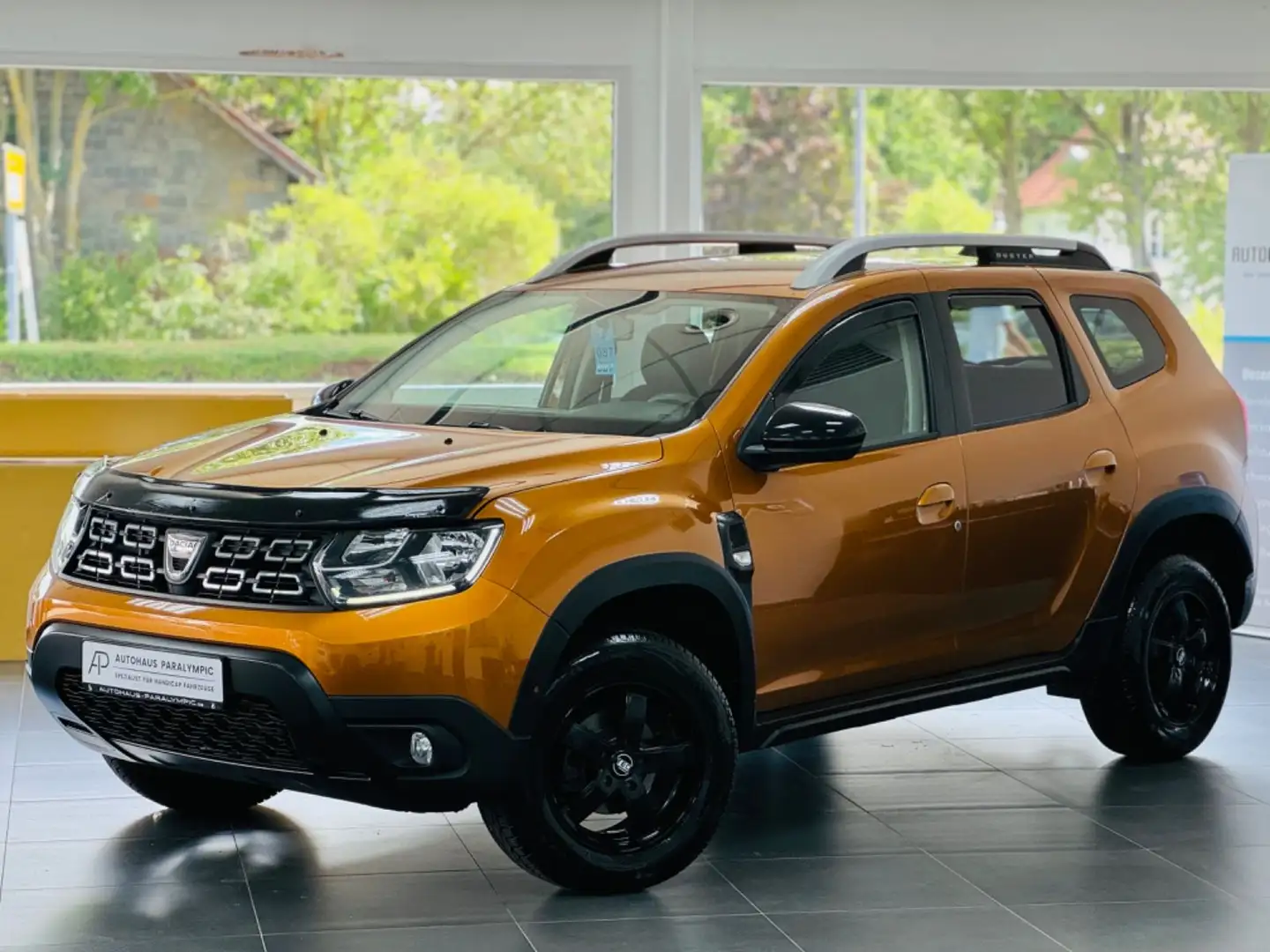 Dacia Duster II Prestige *KAM*STHZ*NAVI*AHK Orange - 2