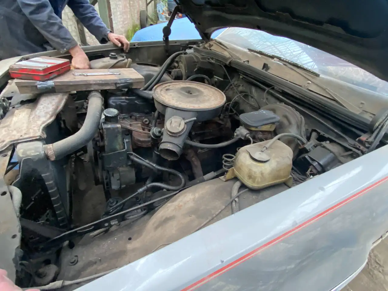 Pontiac Grand Lemans, foto 6