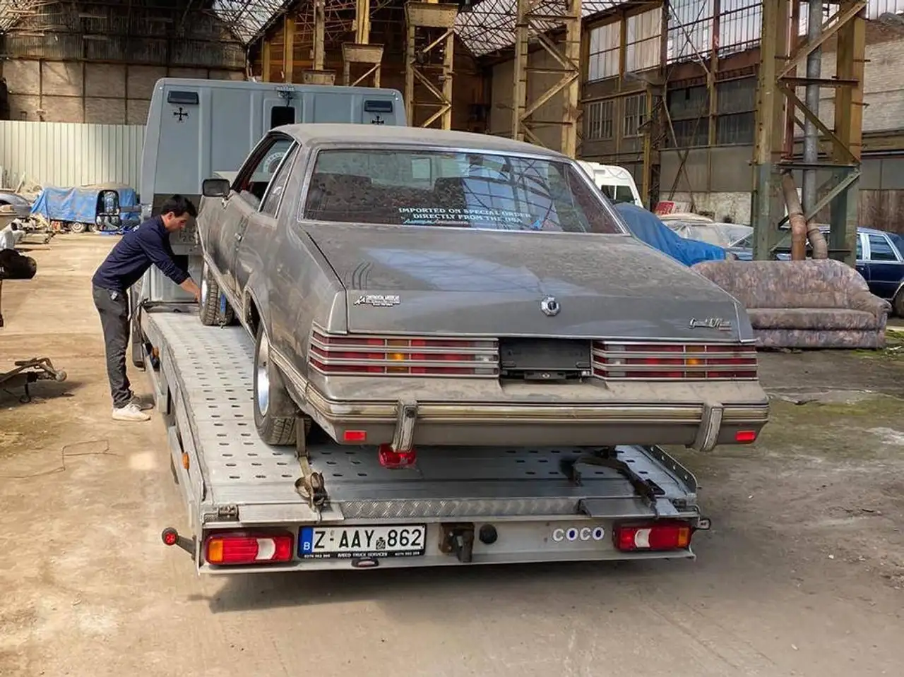 Pontiac Grand Lemans, foto 7