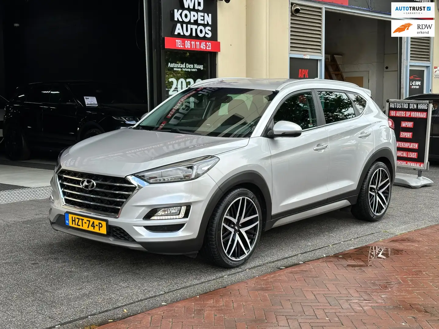 Hyundai TUCSON 1.6 T-GDi Comfort Navi 360 Camera Carplay Grijs - 1